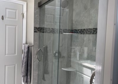 shower remodeling_Charlotte County Glass 20210818